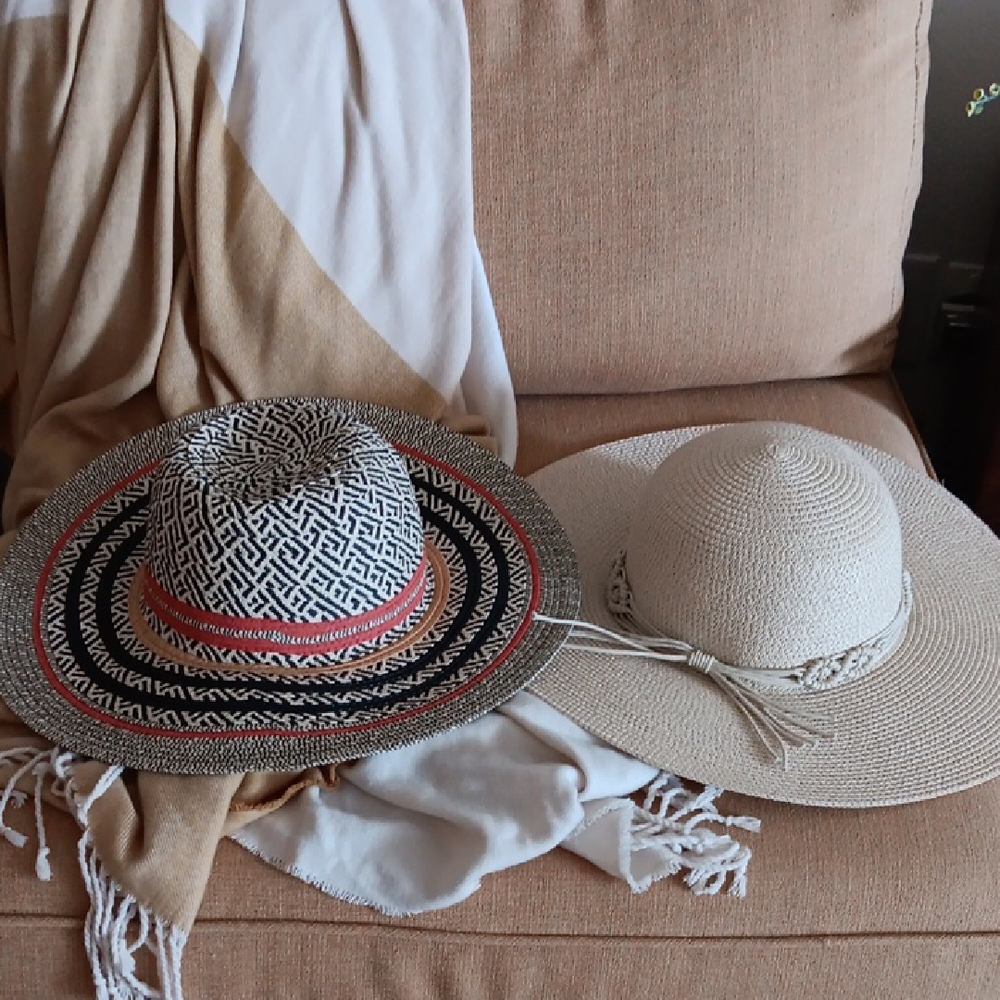 Nordstrom Black and Cream Women's Hats